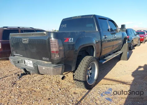 2010 GMC Sierra 1500 Sle z USA, uszkodzony, nr VIN 3GTRKVE37AG102796